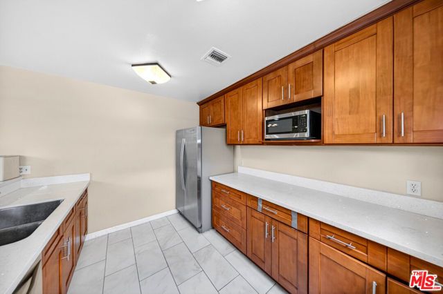 4040 Via Marisol 117, Los Angeles, CA 90042