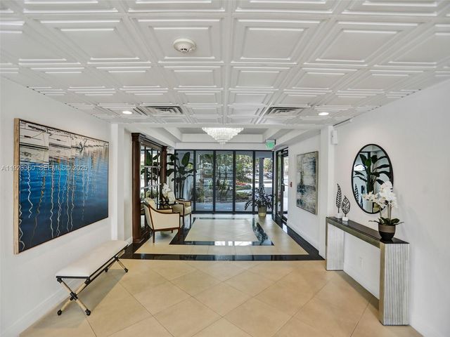 5100 Dupont Blvd 6M, Fort Lauderdale, FL 33308