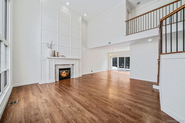 118 Fairway View Drive 118, Commack, NY 11725