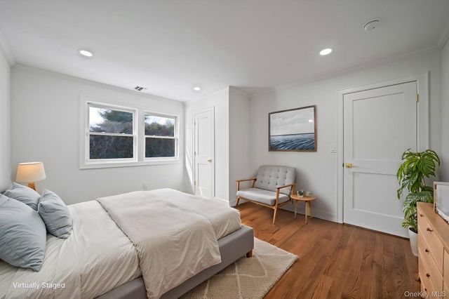 118 Fairway View Drive 118, Commack, NY 11725