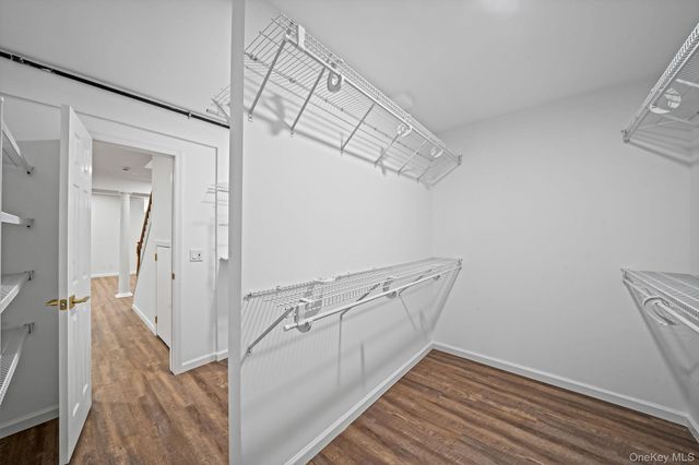 118 Fairway View Drive 118, Commack, NY 11725