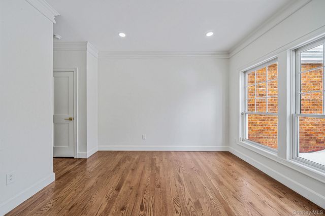 118 Fairway View Drive 118, Commack, NY 11725