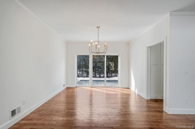 118 Fairway View Drive 118, Commack, NY 11725