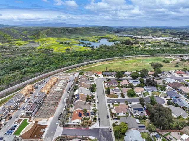 717 Kingbird Loop, Oceanside, CA 92058