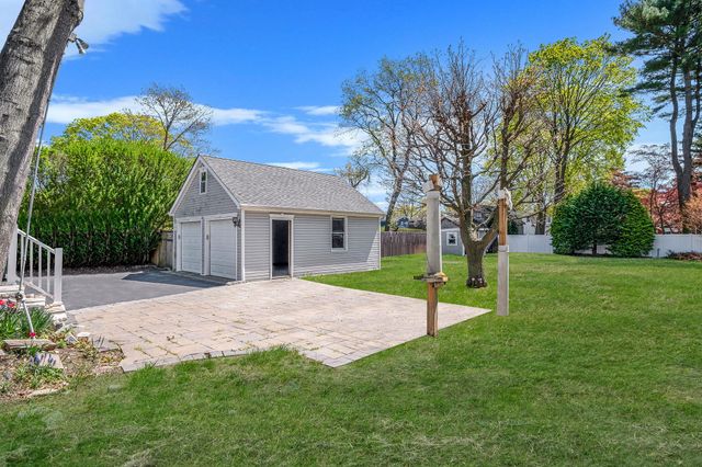 36 W 19th Street, Huntington Station, NY 11746