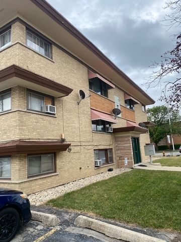 2939 S 13th Avenue GS, Broadview, IL 60155