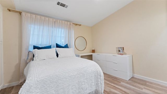 1376 N Oakland Avenue 1, Fayetteville, AR 72703