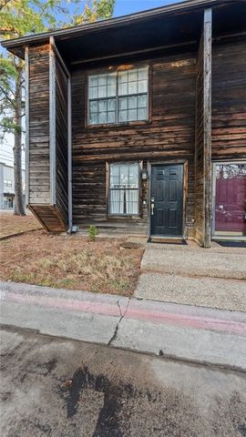 1376 N Oakland Avenue 1, Fayetteville, AR 72703