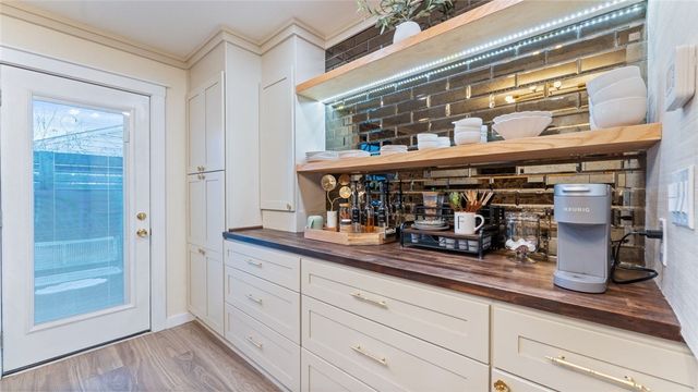 1376 N Oakland Avenue 1, Fayetteville, AR 72703