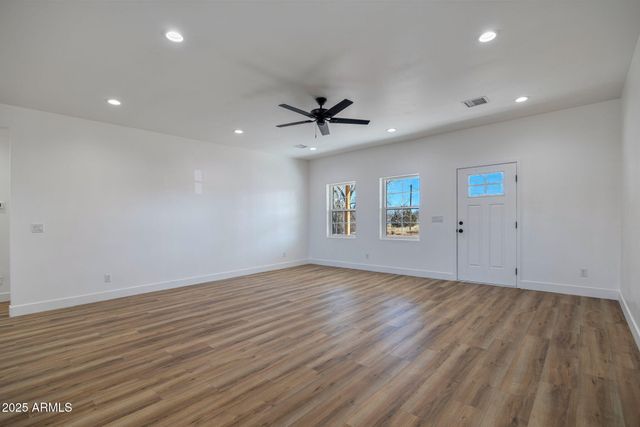 855 W 10th -- S, St Johns, AZ 85936