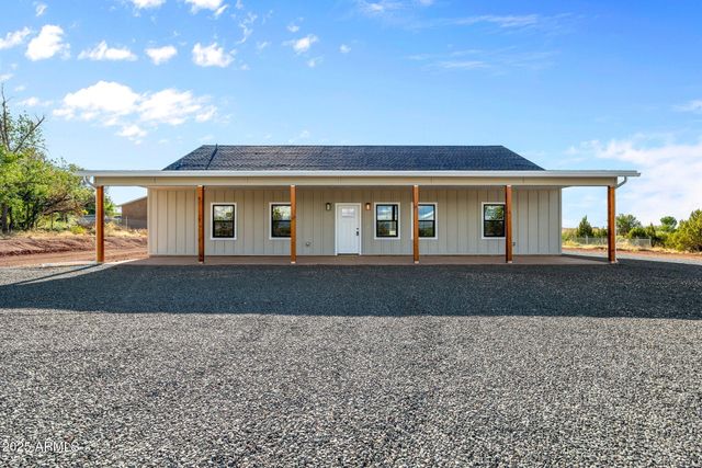 855 W 10th -- S, St Johns, AZ 85936