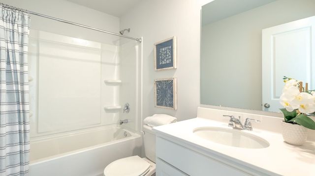 130 Culbertson Court, Holly Hill, SC 29059