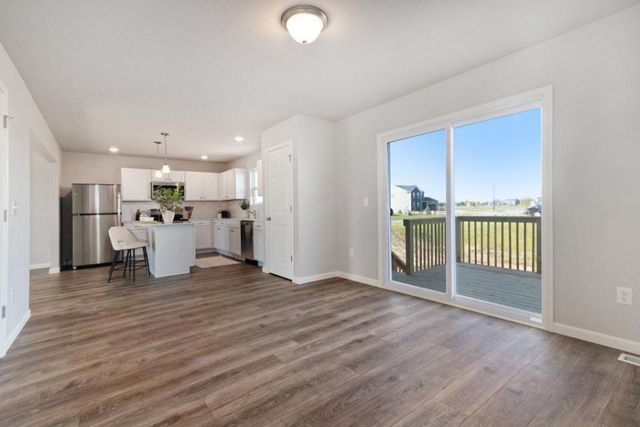 541 Snow Pine Court Ne, Cedar Springs City, MI 49319