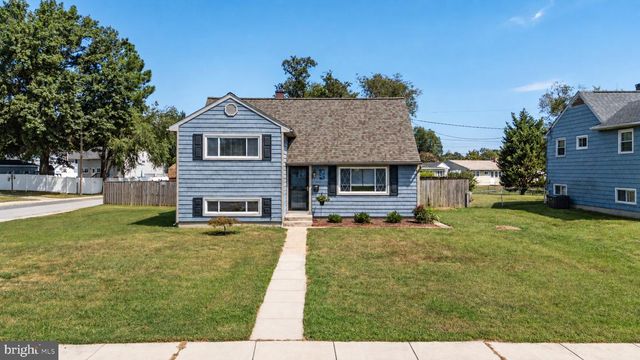 2 SUNSET CIR, Pasadena, MD 21122