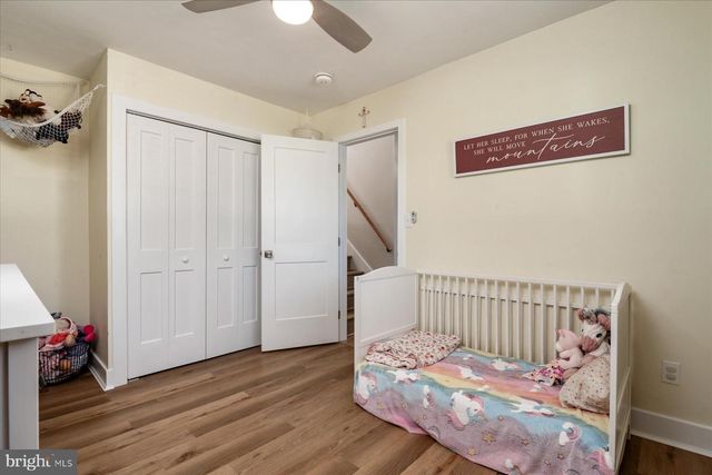 2 SUNSET CIR, Pasadena, MD 21122