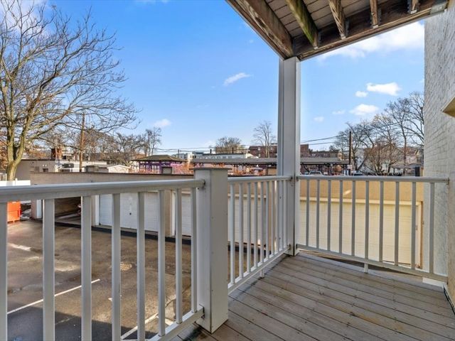 509 Pleasant St 1-4, Melrose, MA 02176