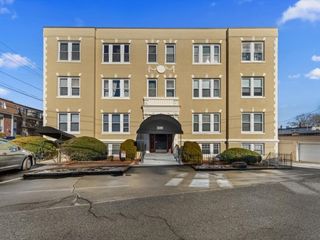 509 Pleasant St 1-4, Melrose, MA 02176