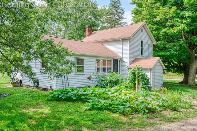 9225 Cook Road, Gaines Township, MI 48436