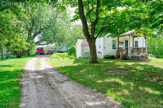 9225 Cook Road, Gaines Township, MI 48436