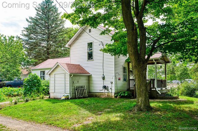9225 Cook Road, Gaines Township, MI 48436