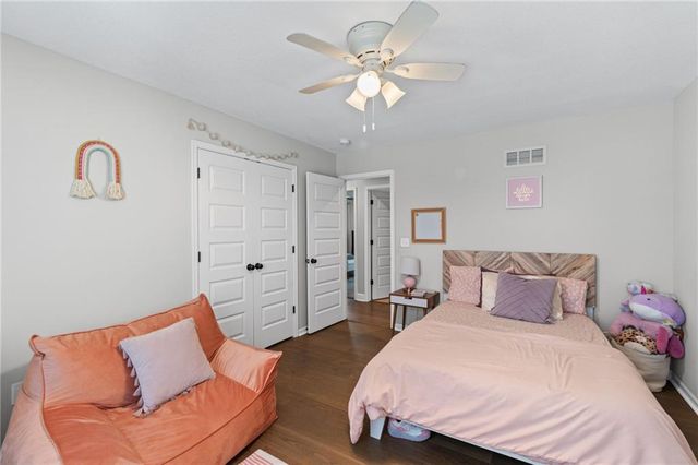 1213 SW Arborway Drive, Lee's Summit, MO 64082