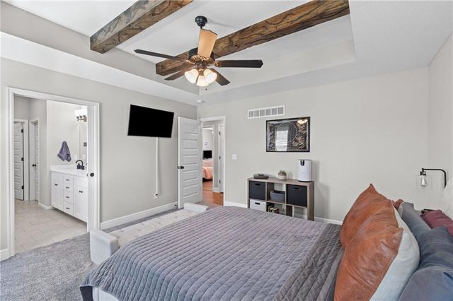 1213 SW Arborway Drive, Lee's Summit, MO 64082