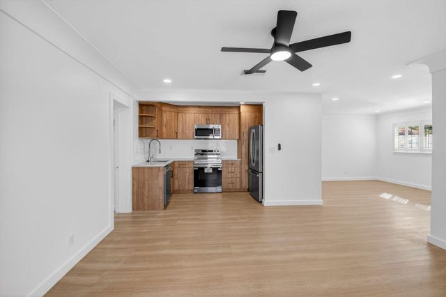 379 NW 23rd Street, Boca Raton, FL 33431