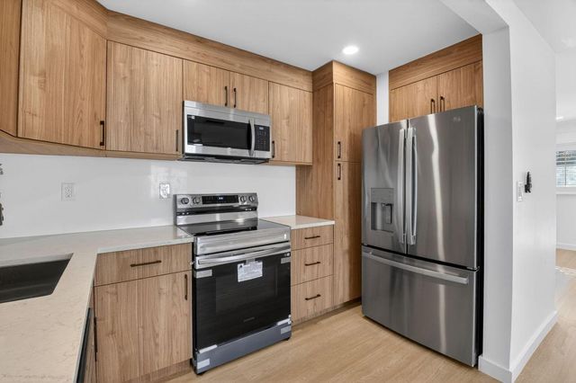 379 NW 23rd Street, Boca Raton, FL 33431