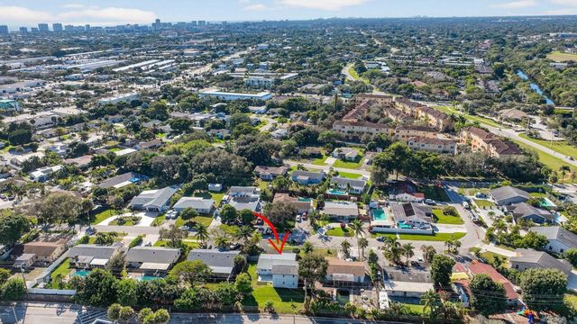 379 NW 23rd Street, Boca Raton, FL 33431