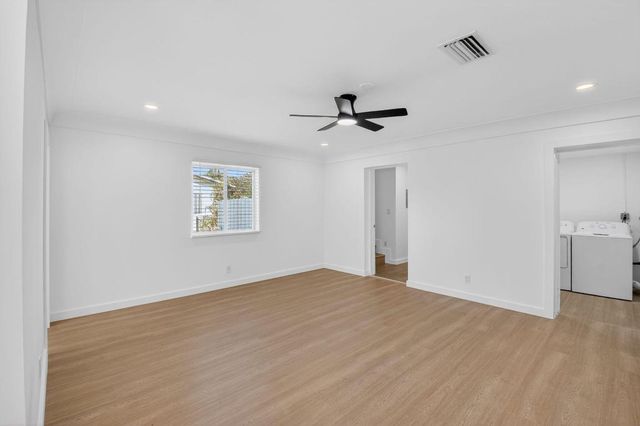 379 NW 23rd Street, Boca Raton, FL 33431