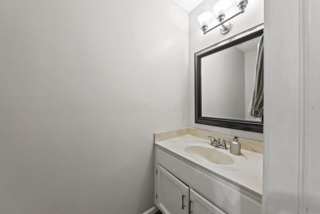 516 Stedway Court, Columbus, OH 43230
