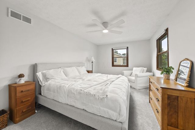 516 Stedway Court, Columbus, OH 43230