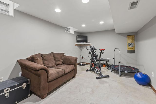 516 Stedway Court, Columbus, OH 43230