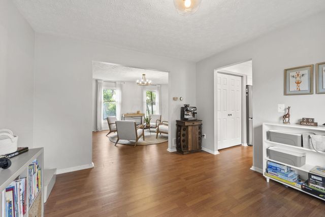 516 Stedway Court, Columbus, OH 43230