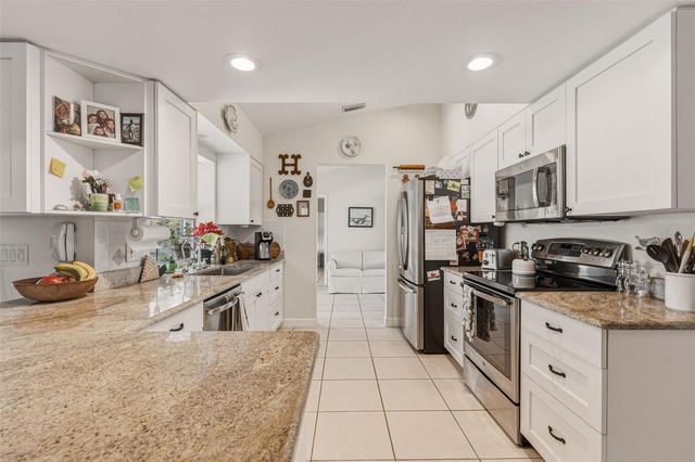 1328 NEAPOLITAN RD, Punta Gorda, FL 33983