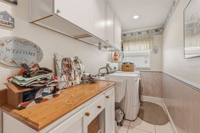 1328 NEAPOLITAN RD, Punta Gorda, FL 33983