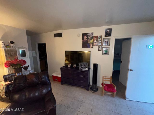 756 W Stephenson Street, Nogales, AZ 85621