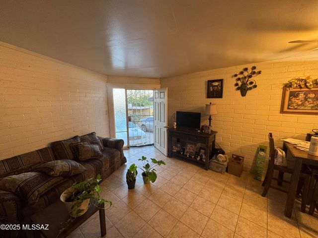 756 W Stephenson Street, Nogales, AZ 85621