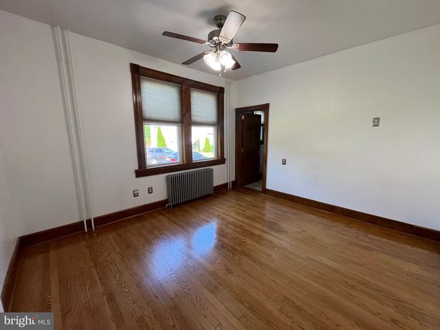 4624 MAGNOLIA AVE, Halethorpe, MD 21227