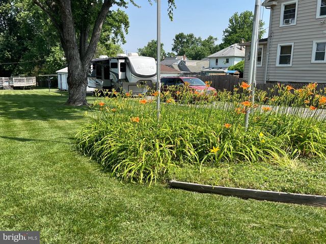 4624 MAGNOLIA AVE, Halethorpe, MD 21227