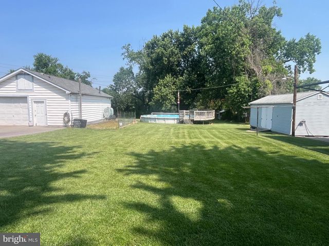 4624 MAGNOLIA AVE, Halethorpe, MD 21227