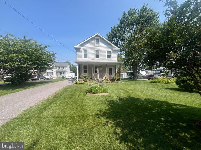 4624 MAGNOLIA AVE, Halethorpe, MD 21227