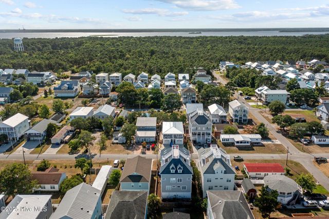 1507 Mackerel Lane Unit 1 & 2, Carolina Beach, NC 28428