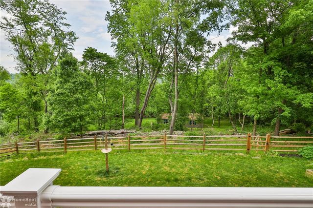 164 HARDT HILL Road, Bechtelsville Boro, PA 19505