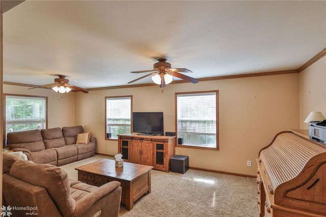 164 HARDT HILL Road, Bechtelsville Boro, PA 19505