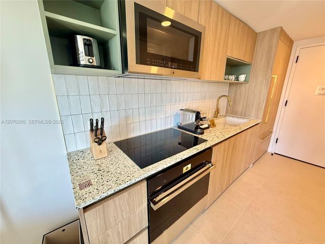 601 NE 1 Avenue 3108, Miami, FL 33132