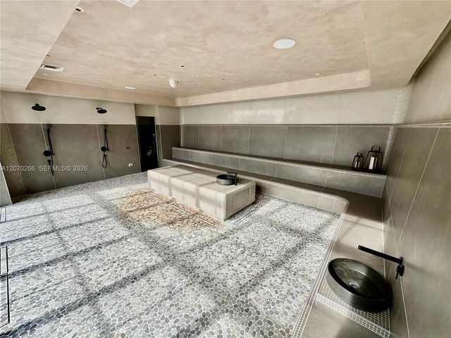 601 NE 1 Avenue 3108, Miami, FL 33132