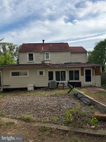 7306 GOODLAND DR, Landover, MD 20785