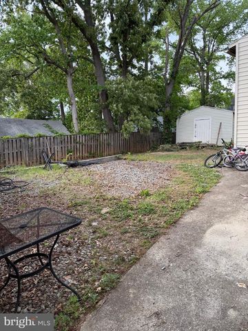 7306 GOODLAND DR, Landover, MD 20785