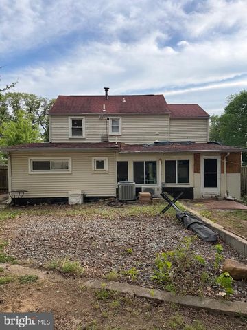 7306 GOODLAND DR, Landover, MD 20785